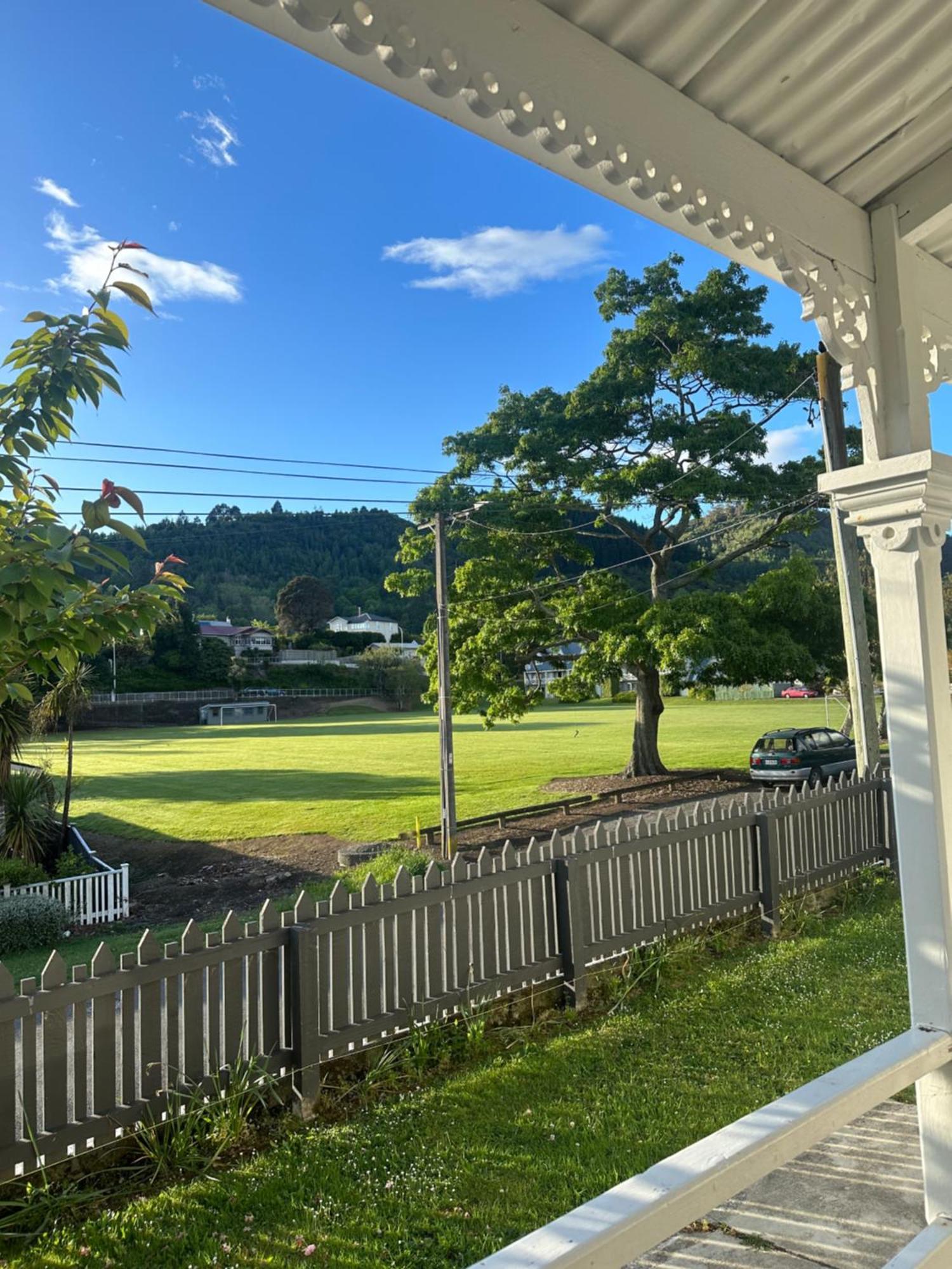 Renwick In The City Nelson, 10Min Walk To City Centre, Full Kitchen, Fast Fibre Wifi, Drive 13Min To Airport, 5Min To Hospital, Quiet Street, Dog Friendly Экстерьер фото