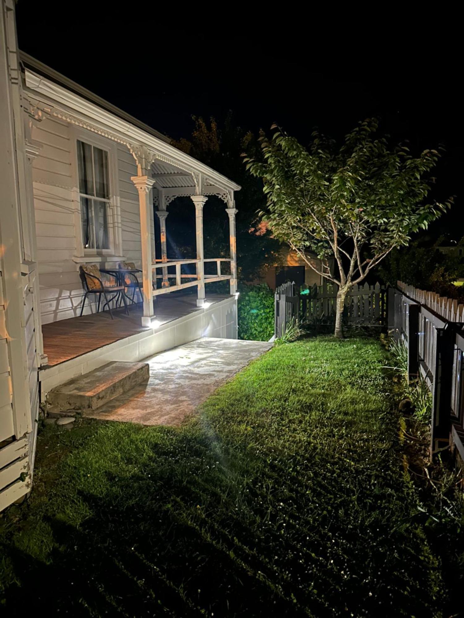 Renwick In The City Nelson, 10Min Walk To City Centre, Full Kitchen, Fast Fibre Wifi, Drive 13Min To Airport, 5Min To Hospital, Quiet Street, Dog Friendly Экстерьер фото