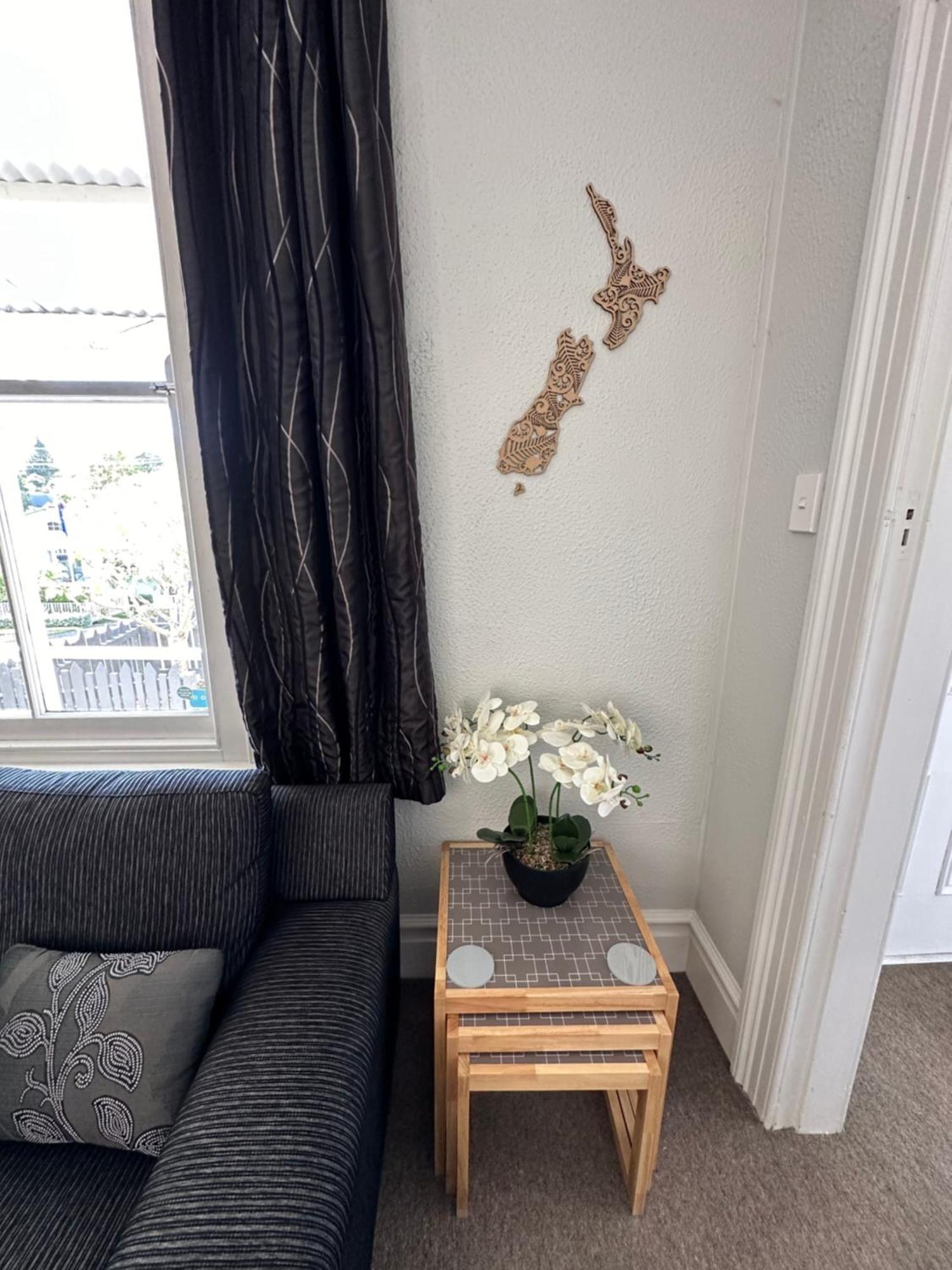 Renwick In The City Nelson, 10Min Walk To City Centre, Full Kitchen, Fast Fibre Wifi, Drive 13Min To Airport, 5Min To Hospital, Quiet Street, Dog Friendly Экстерьер фото