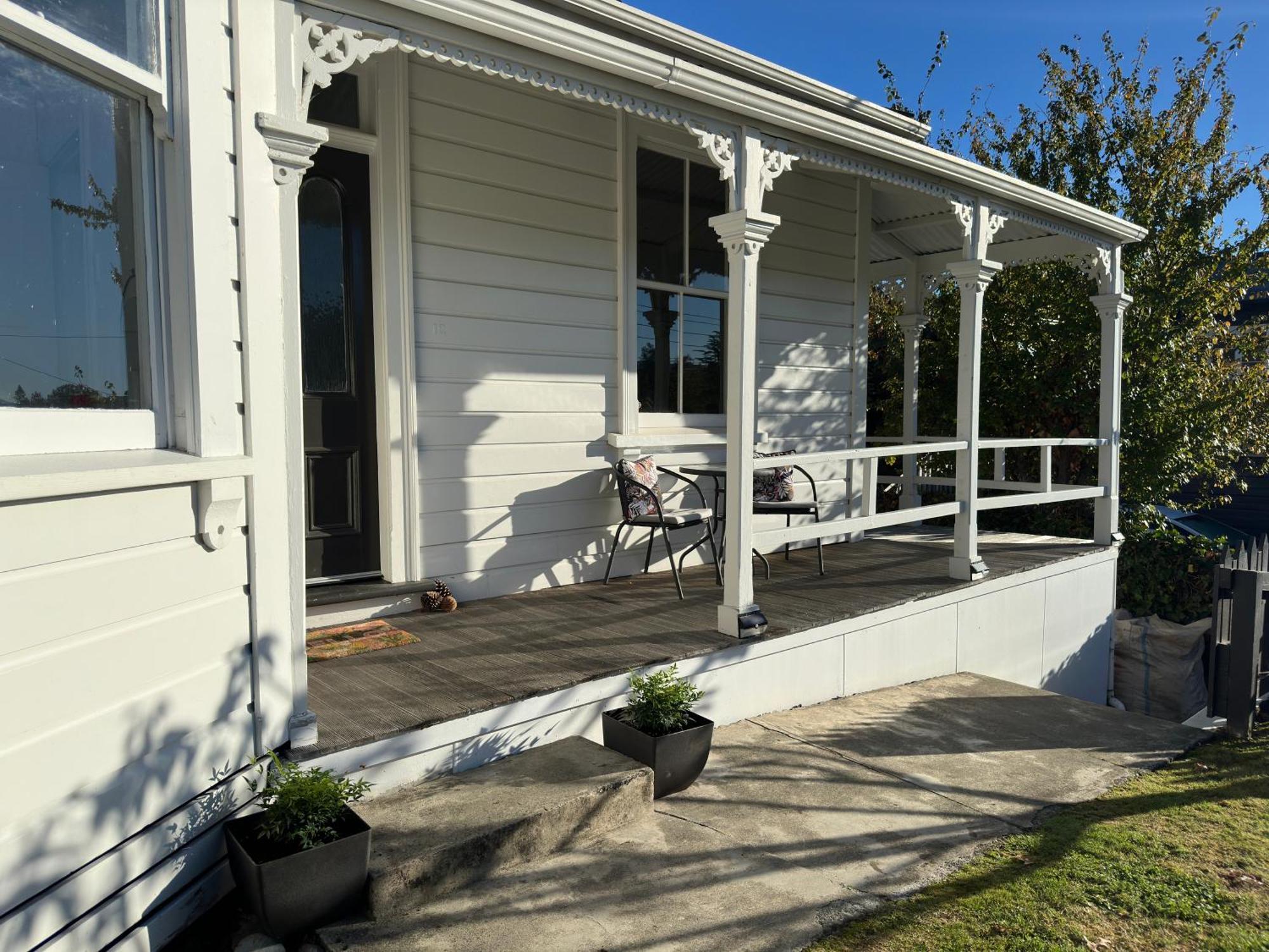 Renwick In The City Nelson, 10Min Walk To City Centre, Full Kitchen, Fast Fibre Wifi, Drive 13Min To Airport, 5Min To Hospital, Quiet Street, Dog Friendly Экстерьер фото